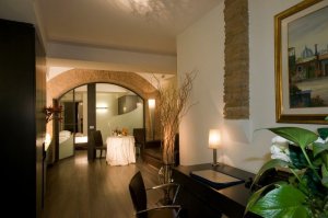 Hotel Trevi