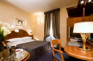 Hotel Trevi