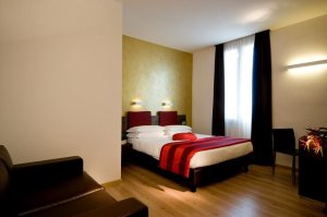 Hotel Trevi